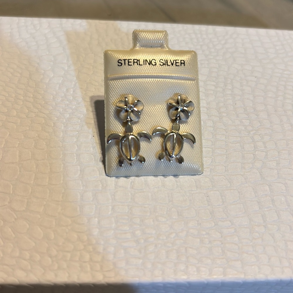 Sterling Silver Hawaiian Turtle and Plumeria Flower Earrings